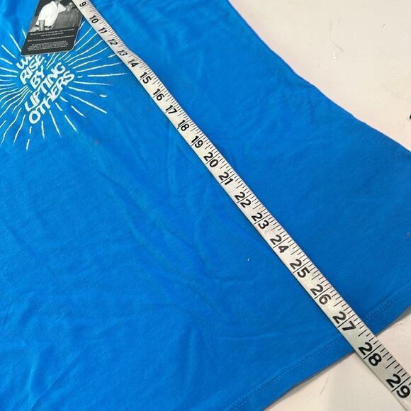NWT Good hYOUMan tank top “we rise by lifting others “medium - Picture 8 of 8